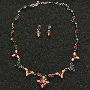 Necklace and Earrings Set black with red stones